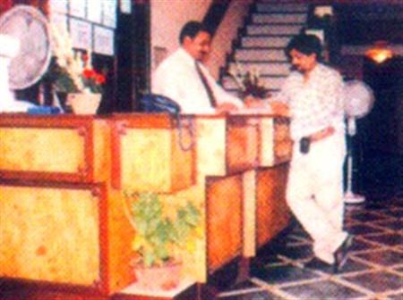 Hotel Pauls Court New Delhi